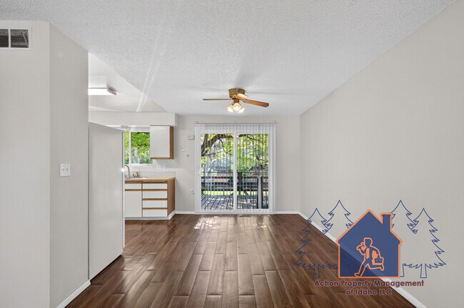 Building Photo - 510 Elmwood Dr