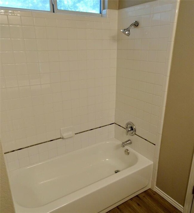 Building Photo - 736 Blair Ave