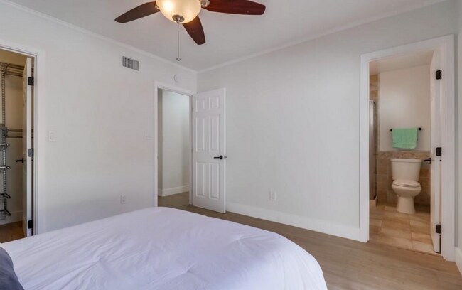 Building Photo - Beautiful upgraded home walking distance to SDSU