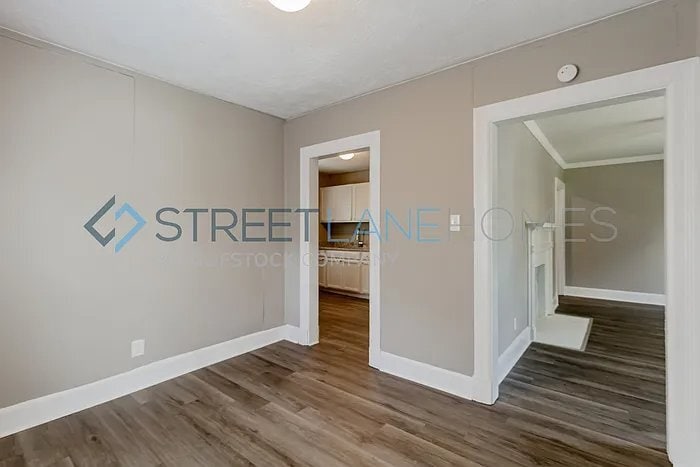 Building Photo - 2690 Suwanee Ave