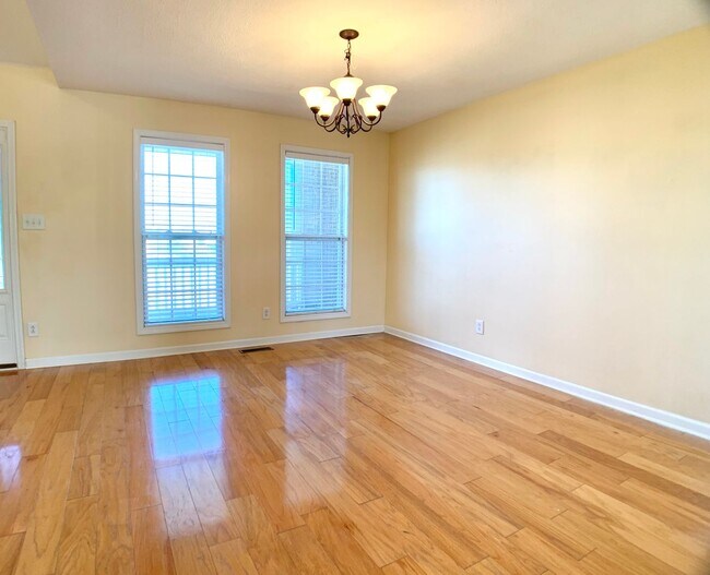 Building Photo - 800 Karmaflux Way