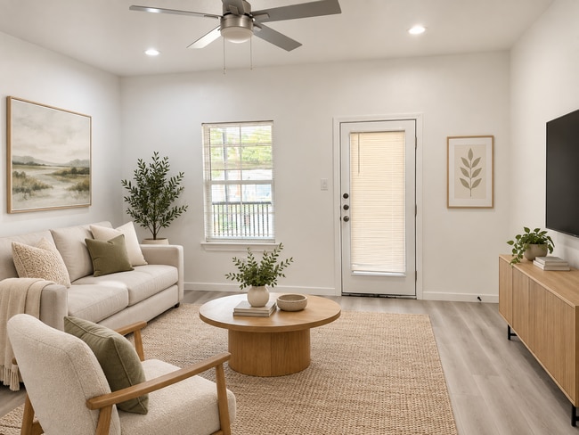 Building Photo - New Construction Duplex Minutes from Downtown San Antonio
