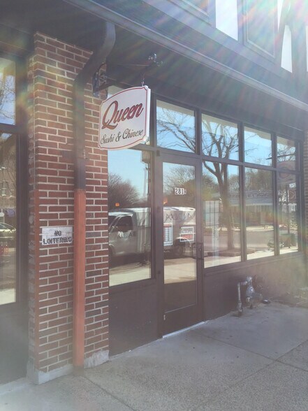 Building Photo - 283 Keswick Ave