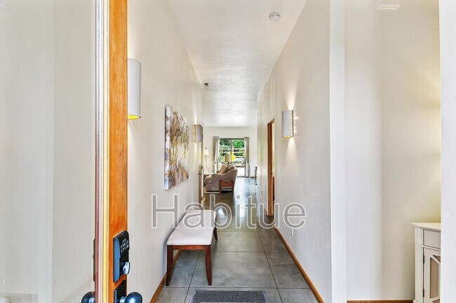 Building Photo - 6172 N Pierce Park Ln
