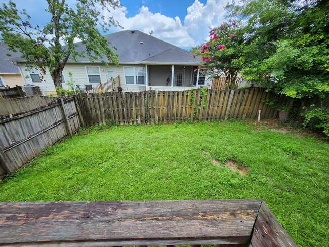 Building Photo - 3/2 townhome available for rent August 6, 2026, renting for $1795 per month, privacy fenced back ...