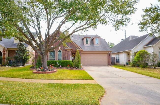 Building Photo - 2811 Willow Fork Dr