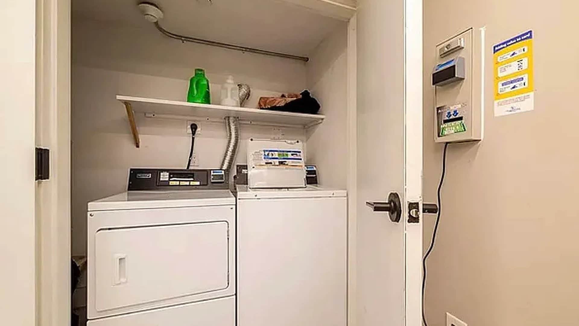 Building Photo - 1283 Nostrand Ave