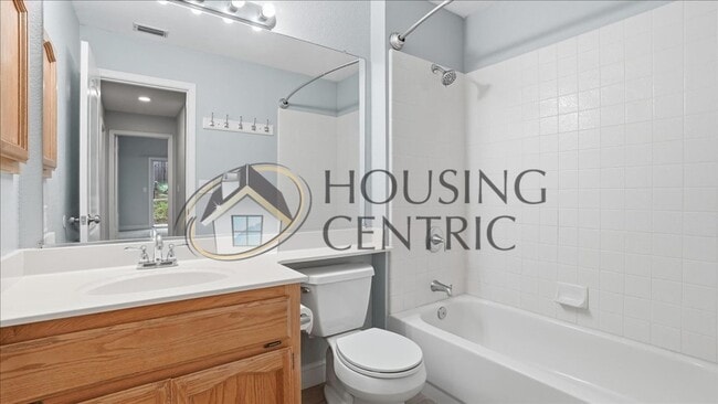 Building Photo - Stunning Single Story Fair Oaks Rental with Large Backyard in GREAT LOCATION!