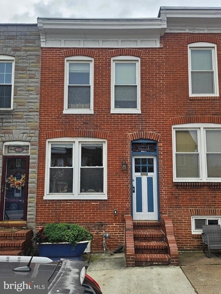 Primary Photo - 813 E Fort Ave