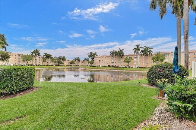 Building Photo - 12547 Imperial Isle Dr