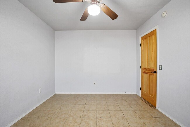 Building Photo - 351 Cielo Grande Ct
