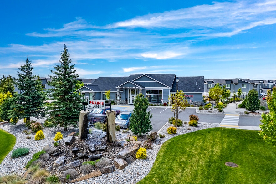 Primary Photo - Prairie Pointe Apartments & Townhomes