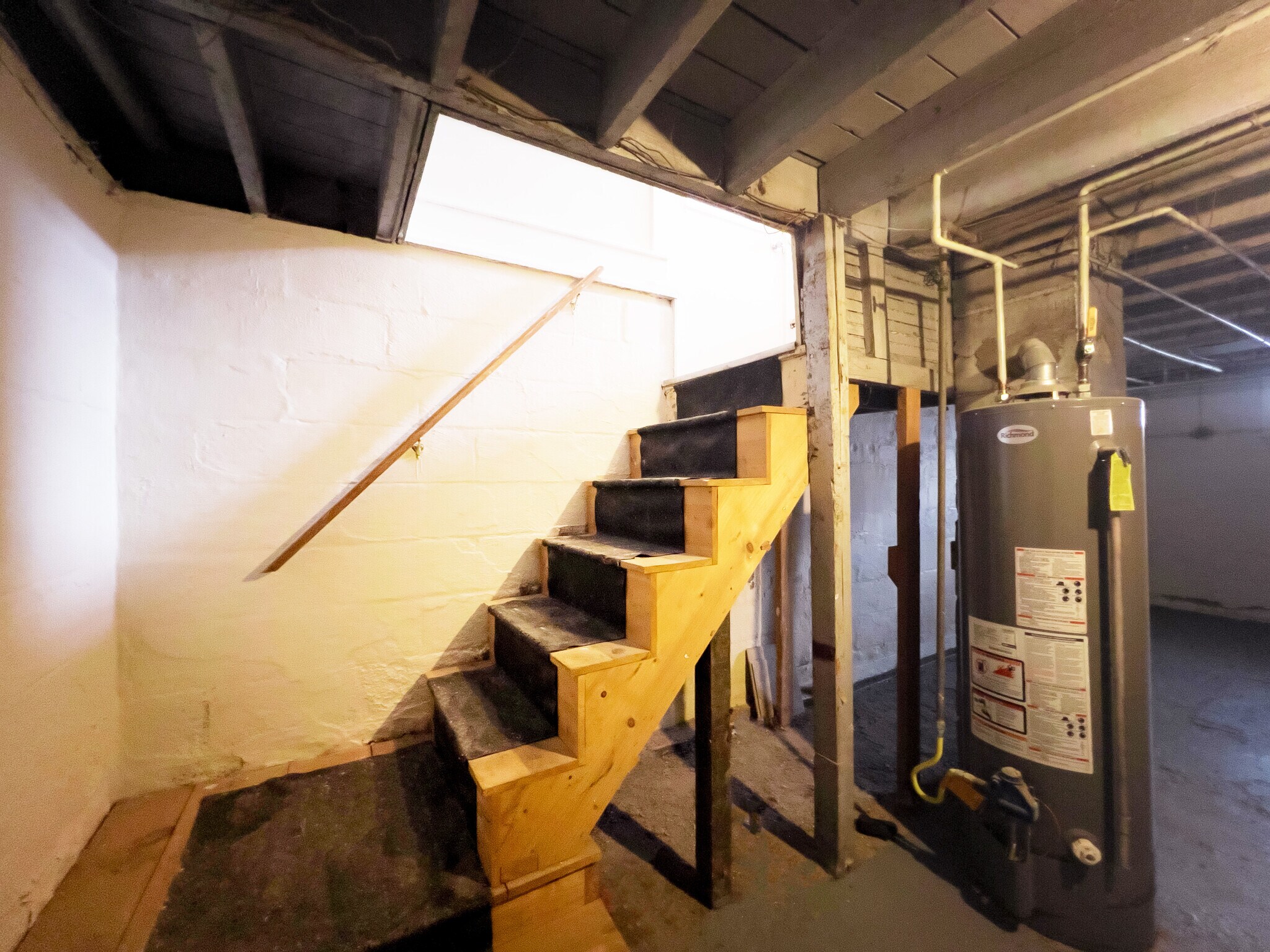 Building Photo - 3928 Upton Ave