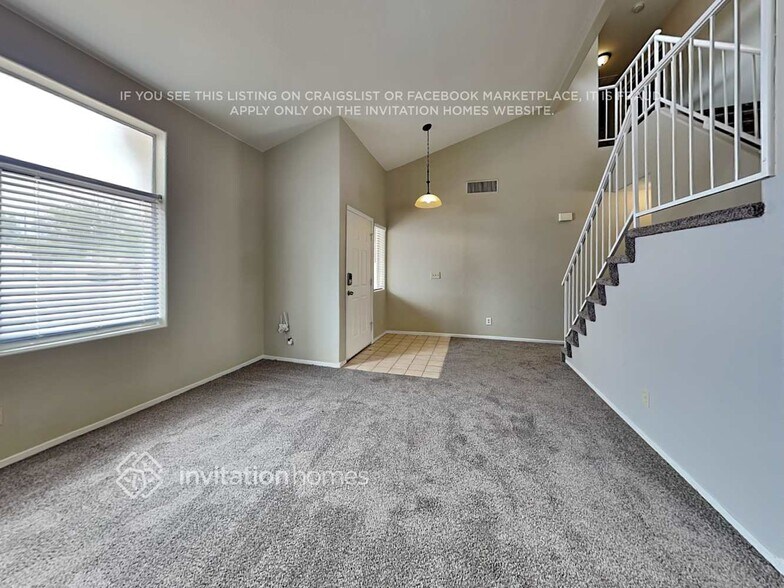 Building Photo - 4704 White Dawn St