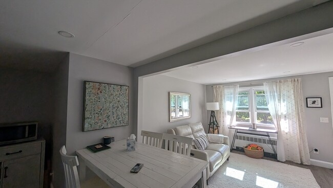 Building Photo - 45 Fottler Rd