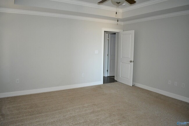 Building Photo - 104 Kinglet Wy