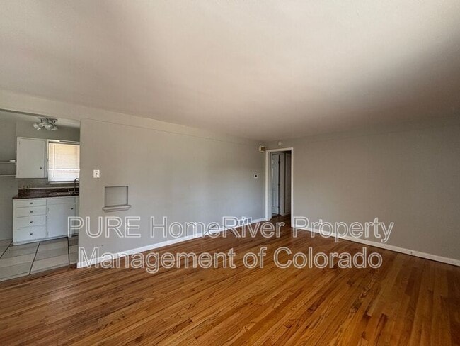 Building Photo - 935 Winona Ct
