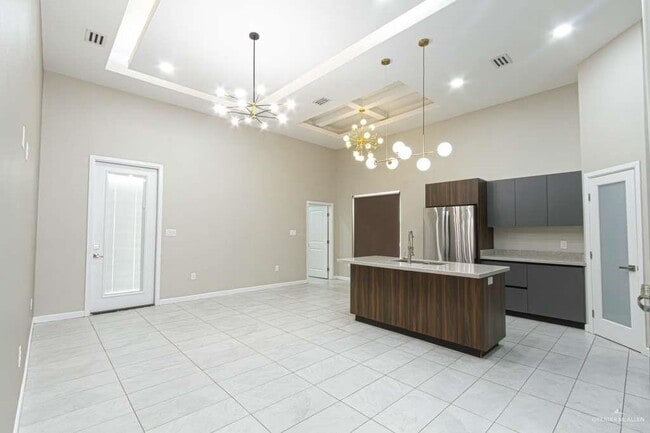 Building Photo - 2700 Garman St