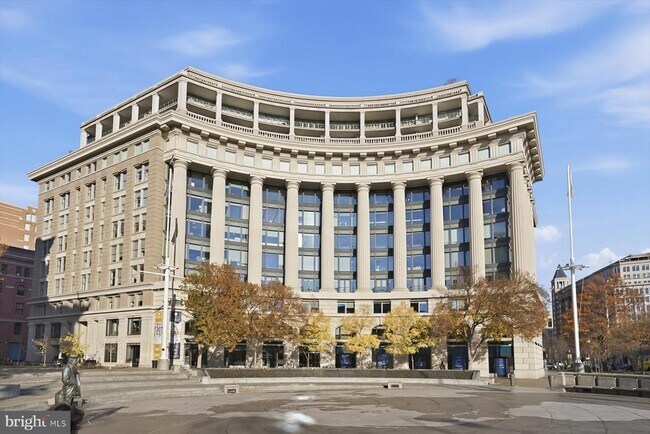 Building Photo - 701 Pennsylvania Ave NW