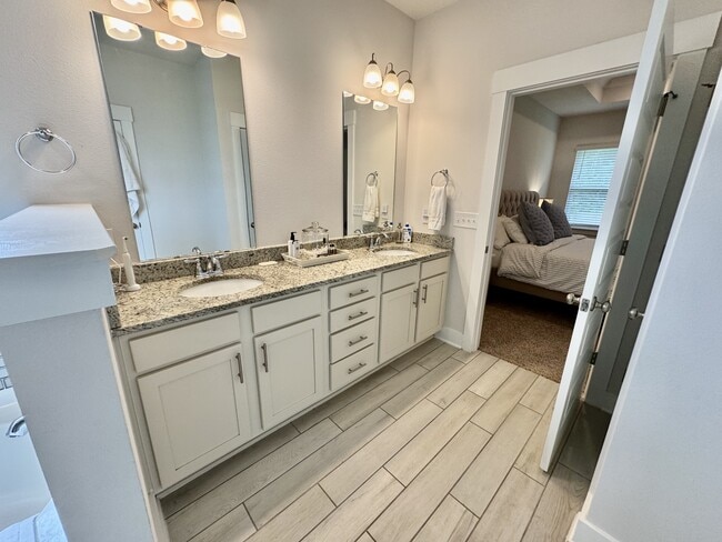 Building Photo - 4007 Amble Wy