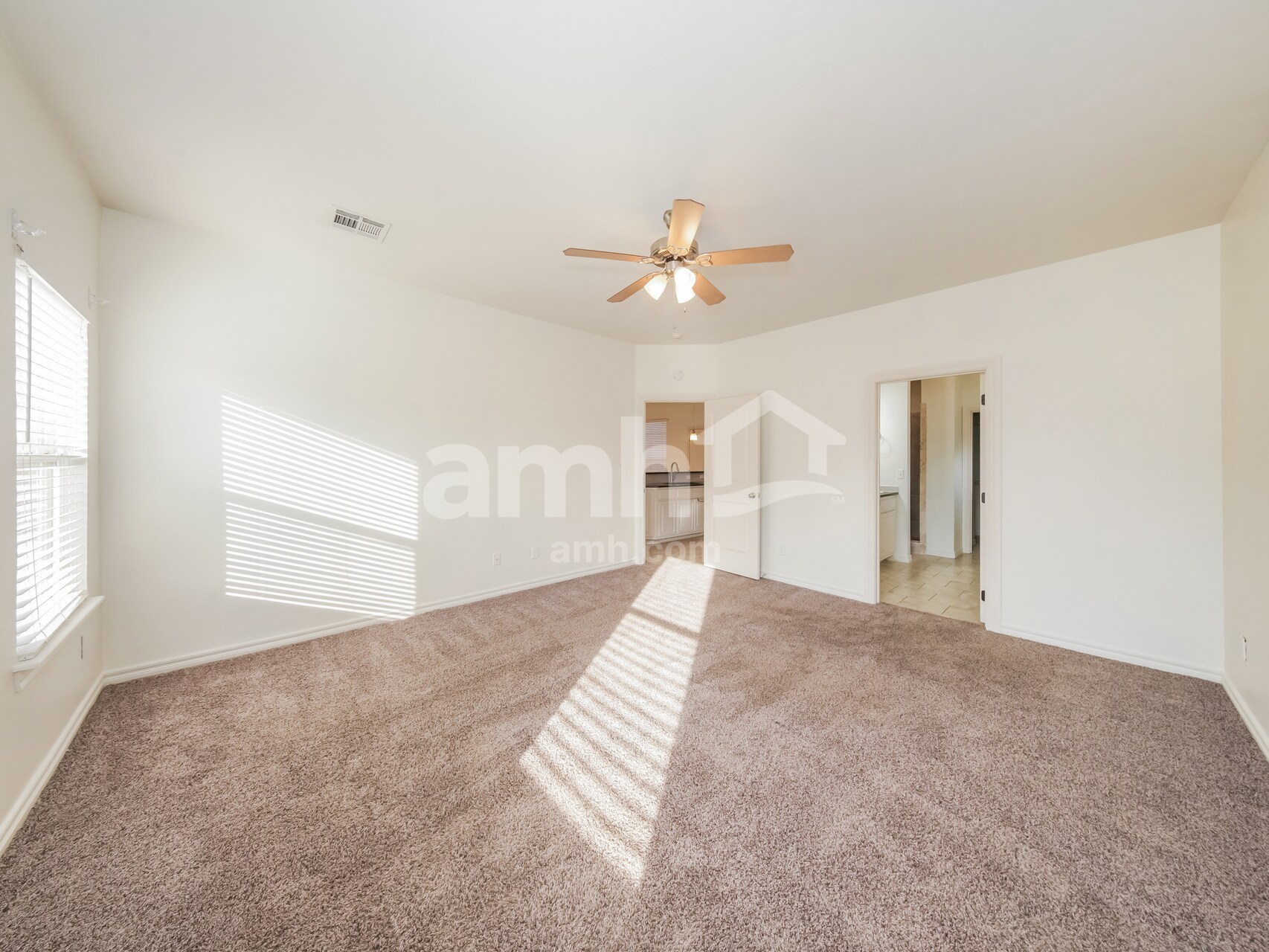 Building Photo - 4817 Limestone Dr