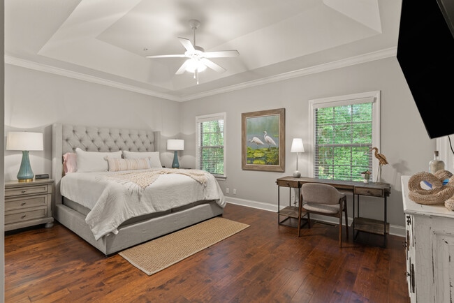 Building Photo - 1105 Reserve Ln