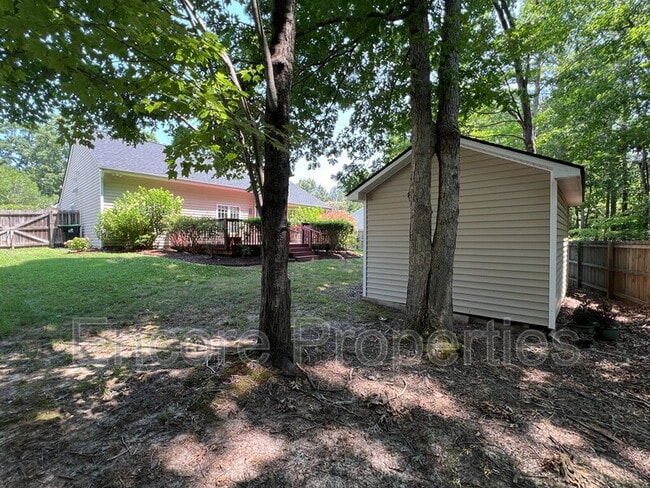 Building Photo - 108 Braxberry Way