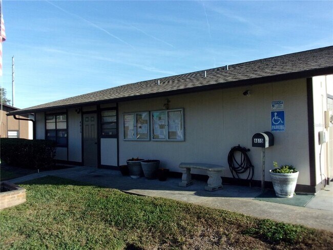 Building Photo - 37724 Alissa Dr