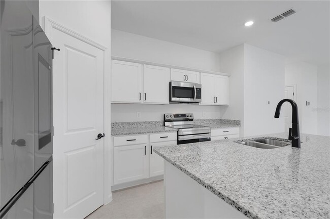 Building Photo - 2083 Gold Dust Dr