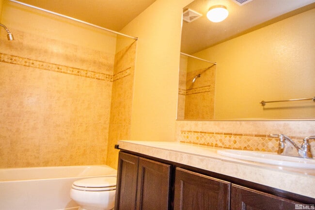 Building Photo - 10701 Cordero Dr