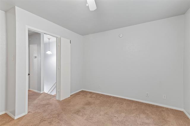 Building Photo - 716 W Mulberry St