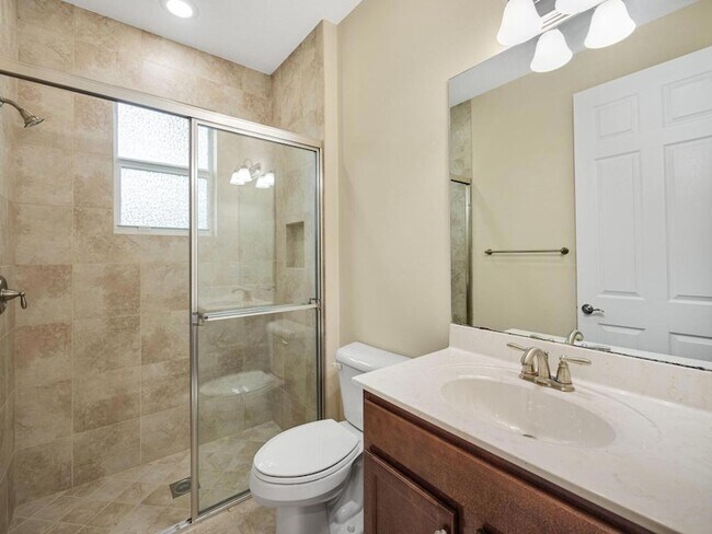 Building Photo - 12190 SW Bennington Cir