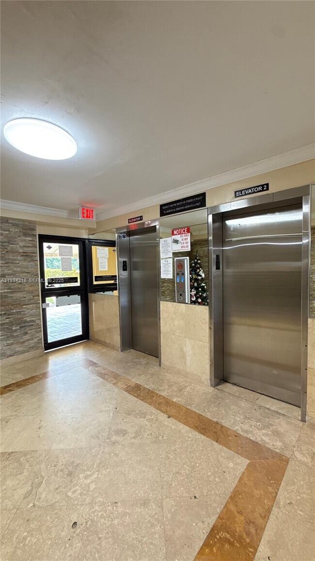 Building Photo - 2935 NE 163rd St