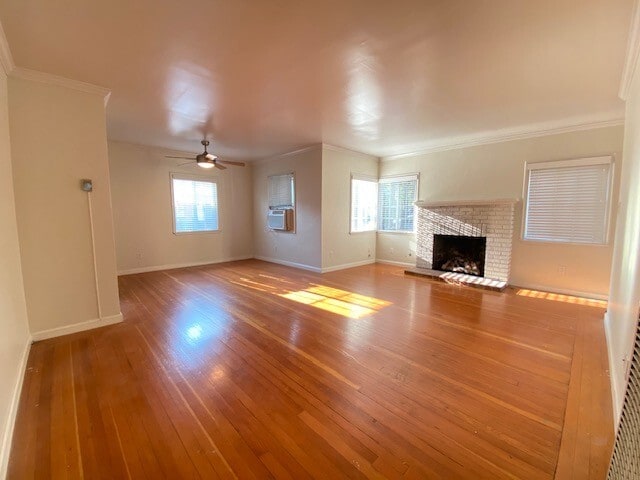 Building Photo - 1833 Parkside Dr