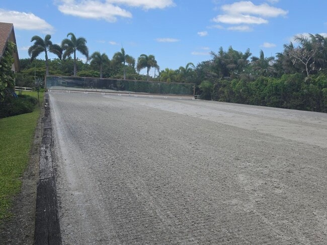 Building Photo - 14127 Equestrian Way