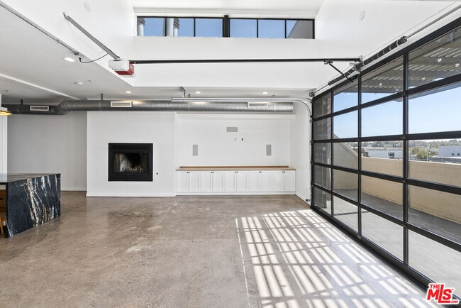 Building Photo - 1544 12th St