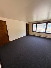 Building Photo - 3607 W 120th St