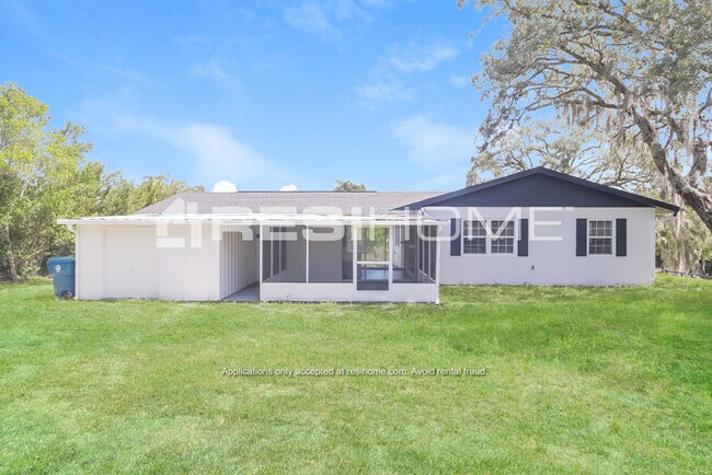 Building Photo - 7184 Fireside St