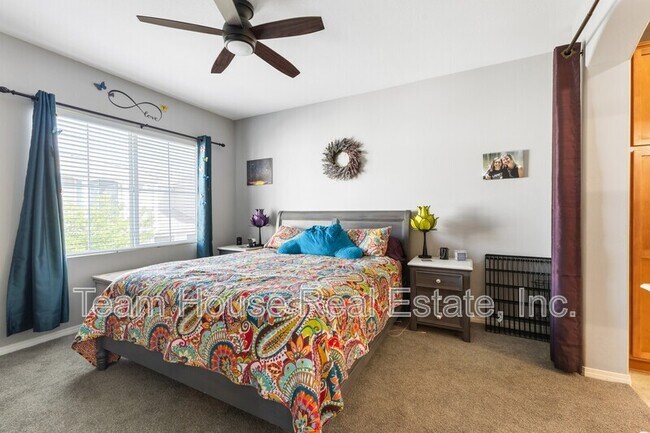 Building Photo - 23919 Brescia Dr