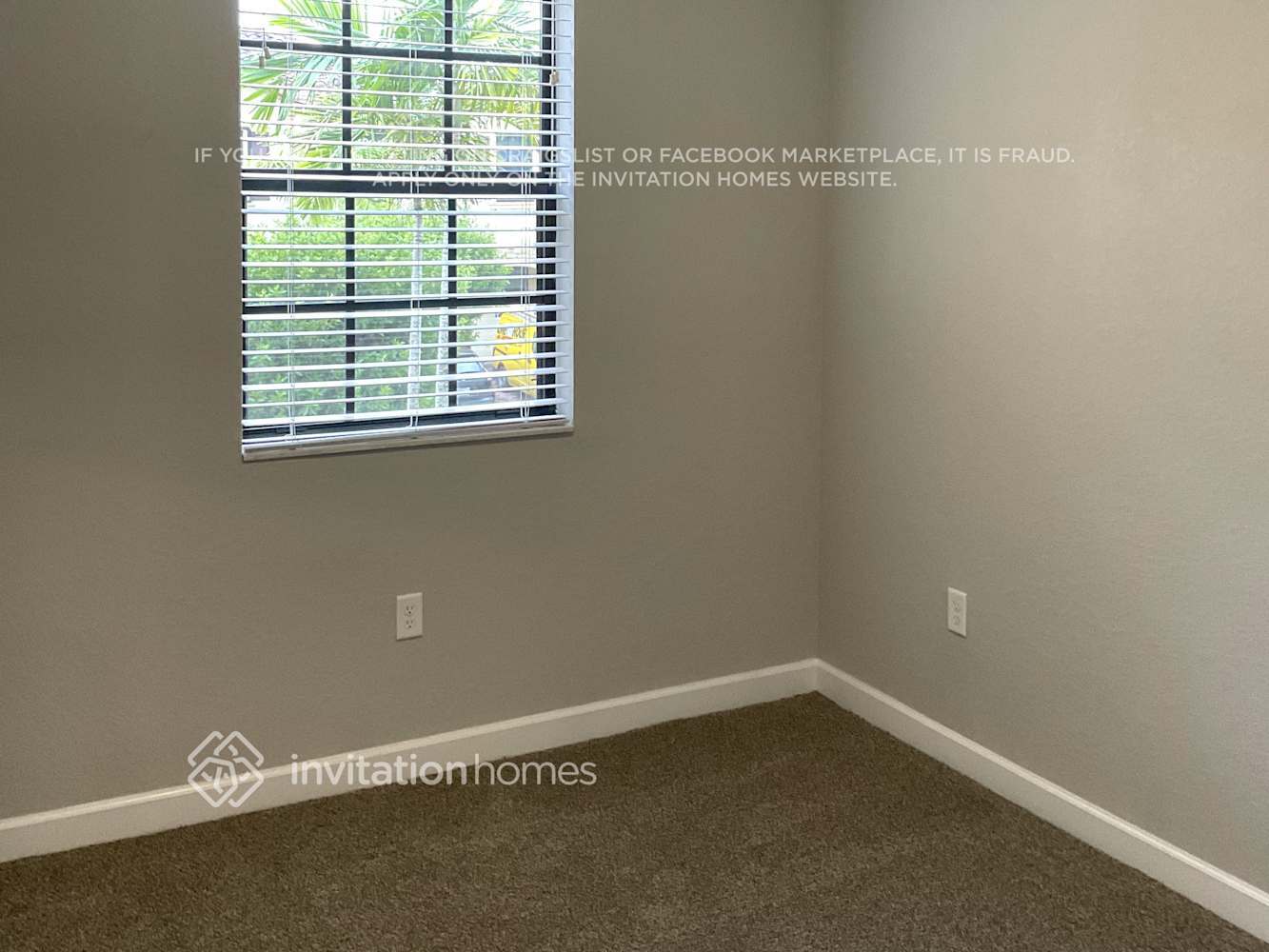 Building Photo - 3353 SE 2nd Ct