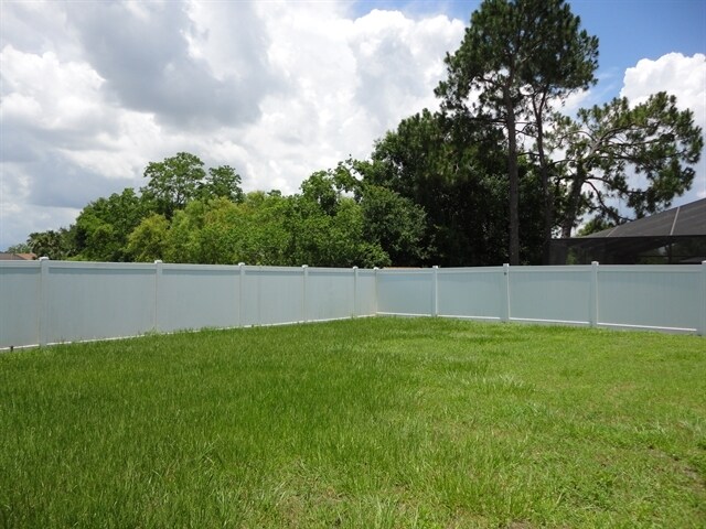Building Photo - 1101 Blufield Avenue