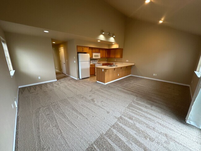 Building Photo - nov208