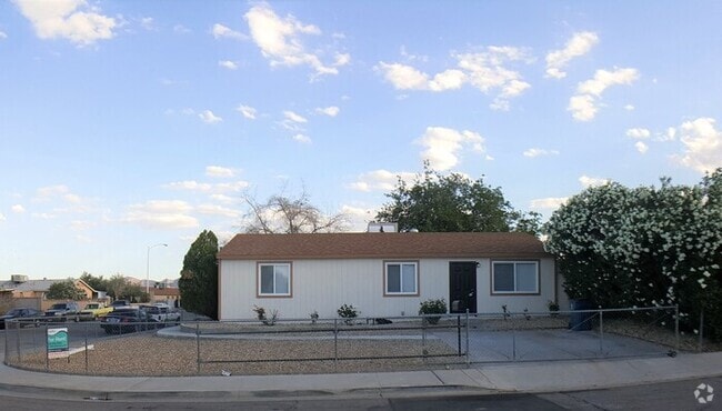 Building Photo - 5483 Waltham Ln