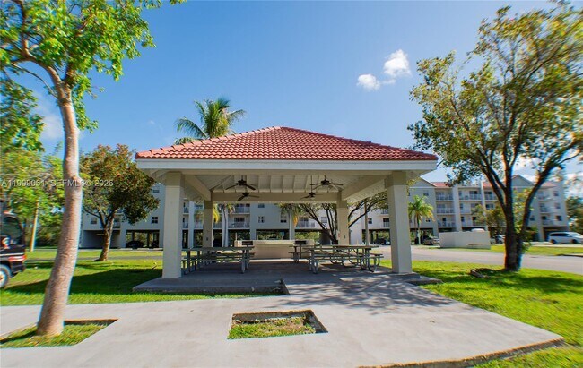 Building Photo - 8260 SW 210th St