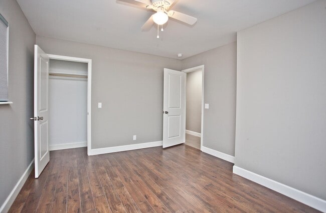 Building Photo - 1206 Convair St