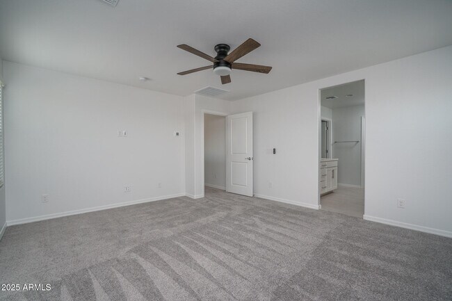 Building Photo - 9036 S 169th Dr