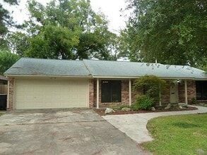 Building Photo - 9122 Western Dr