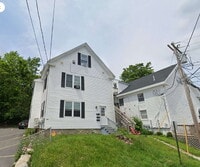 Building Photo - No more commute! Large 2 unit with parking - walk to downtown and BIW.