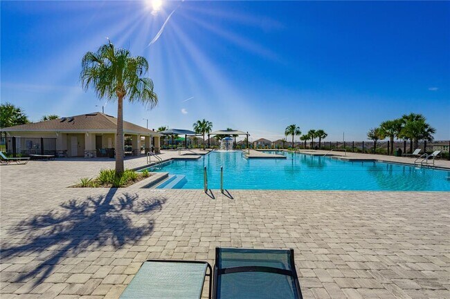 Building Photo - 1348 Hanoverian Dr