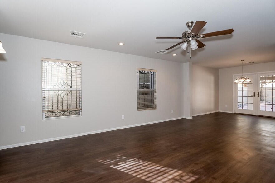 Building Photo - 3971 Diamond Gem Ct